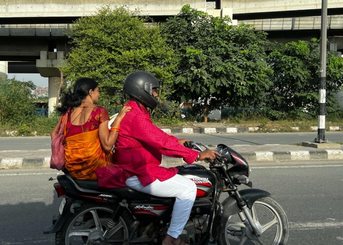 09 Motocyklowa randka w Indiach